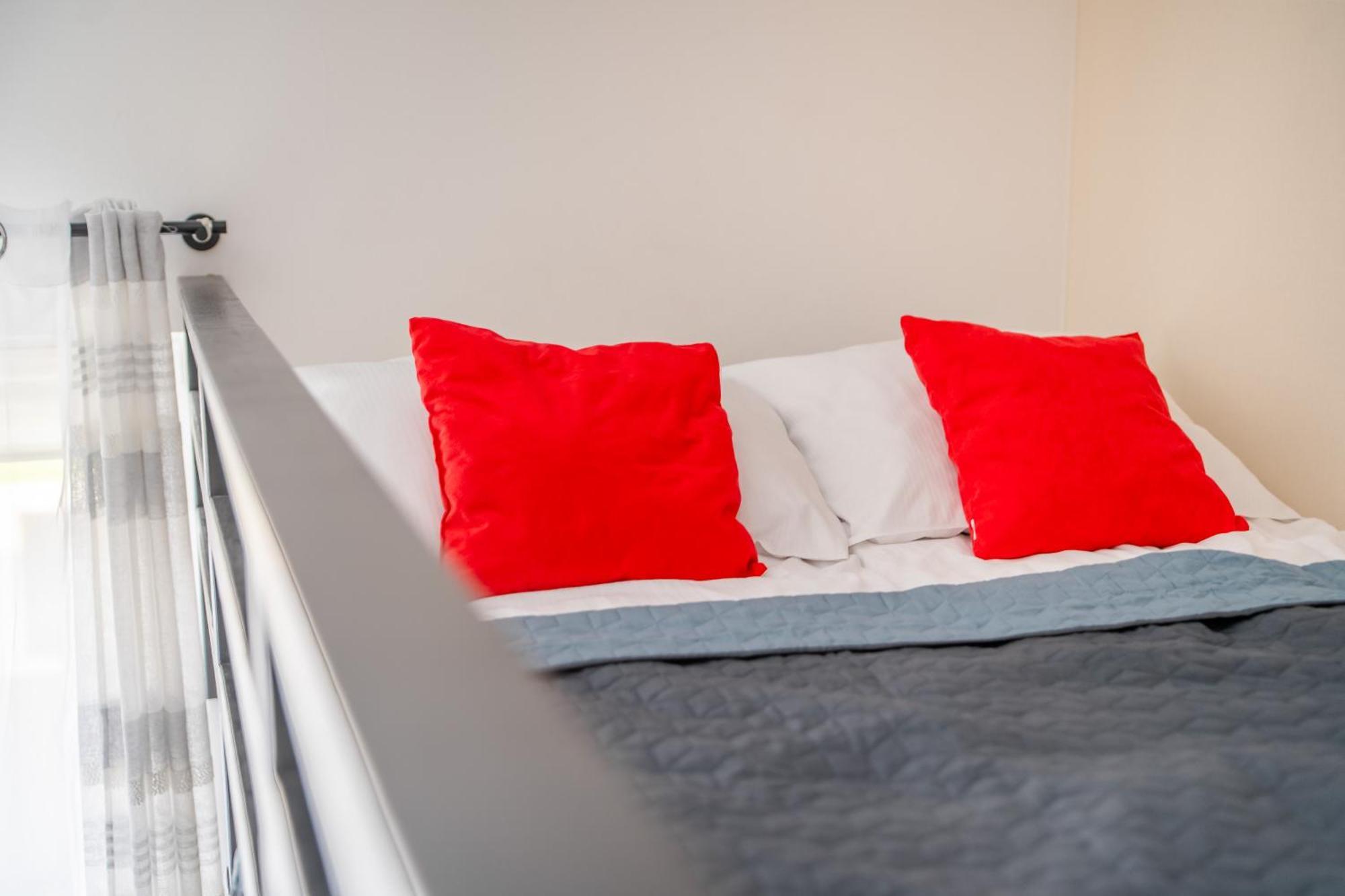 Apartament Loftowy Na Spokojnej Колобжег Экстерьер фото
